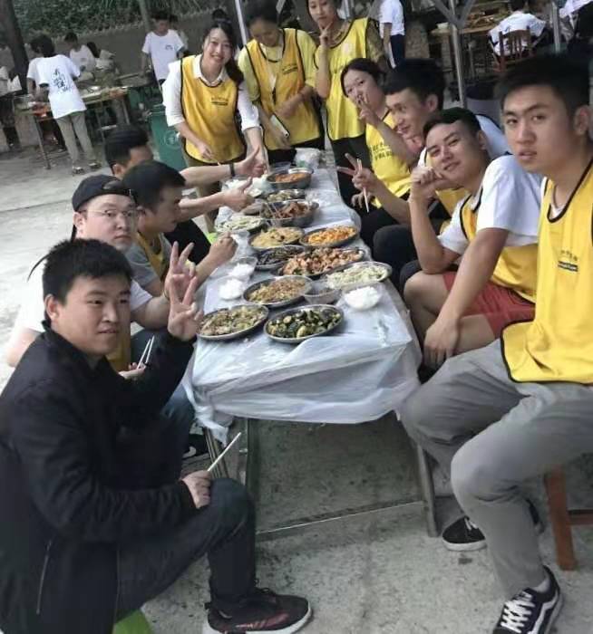 杨磊.jpg